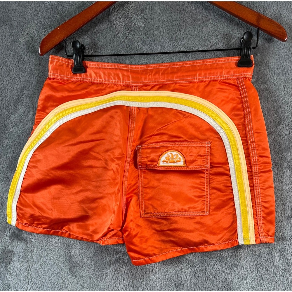 Sundek Shorts Mens 30 28x3 inseam Orange Rainbow Board Trunks Beach Surf Lined
